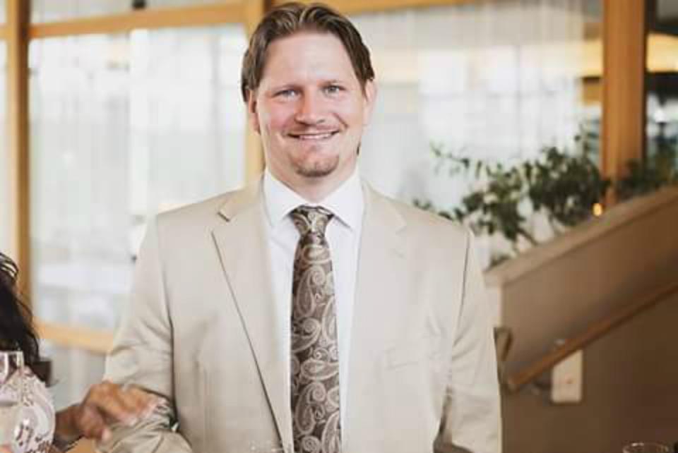 rogerhjelmjpg.jpg