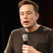 elon-musk-talar-pa-teslastamma.jpg