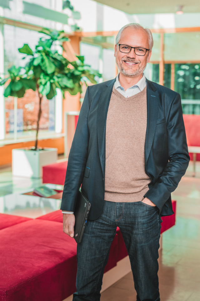 andreas holmgren.jpg