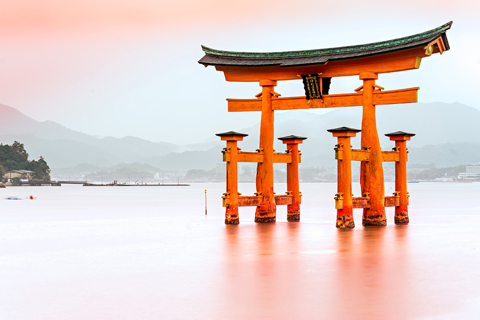 Miyajima, The famous Floating Torii gate, Japan..jpg
