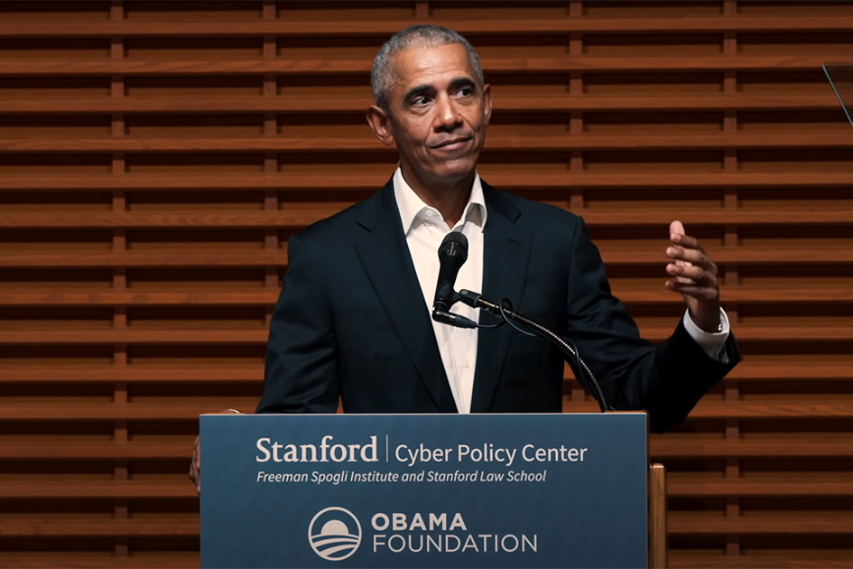 Barack Obama Tal På Stanford Om Desinformation I Sociala Medier